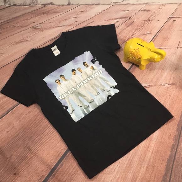 Gildan Tops - Backstreet Boys Graphic Band T Shirt